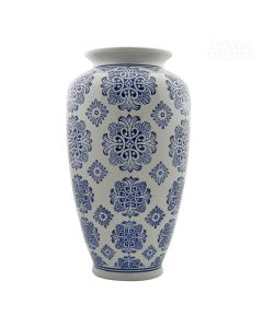Dekor Deluxe bela keramična vaza klasične oblike, s modrim ornamentnim potiskom, visoka 36 cm.
