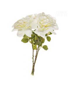 Dekor Deluxe - umetne rože, šopek iz treh velikih belih vrtnic s široko odprtimi cvetovi, razvejanimi zelenimi listi in velikim poudarkom na detajlih.