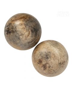 Dekor Deluxe set dveh krogel iz mangovega lesa rjave barve s premerom 10 cm.