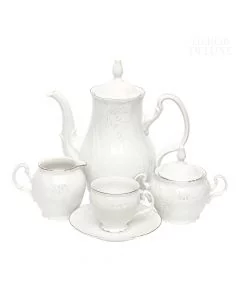 Dekor Deluxe 15 delni kavni servis bele barve iz vrhunskega porcelana z reliefnimi dekoracijami.