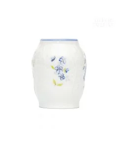 Dekor Deluxe držalo za zobotrebce bele barve iz vrhunskega porcelana s poslikavo s spominčicami.