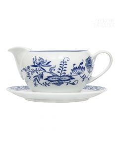 Dekor Deluxe omačnica bele barve iz vrhunskega porcelana z modro poslikavo čebulnega vzorca.