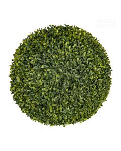 Dekor Deluxe Umetne rože pušpan v obliki krogle s premerom 38cm z majhnimi listi v zeleni barvi iz umetne mase.